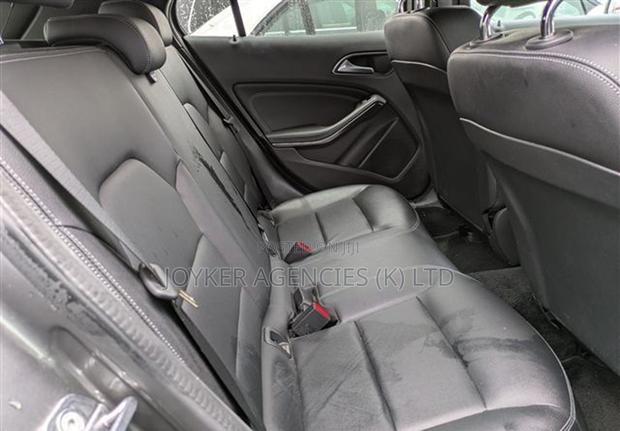 Mercedes-Benz GLA-Class 2019 Gray
