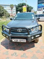 Toyota Hilux 2021 Gray for sale