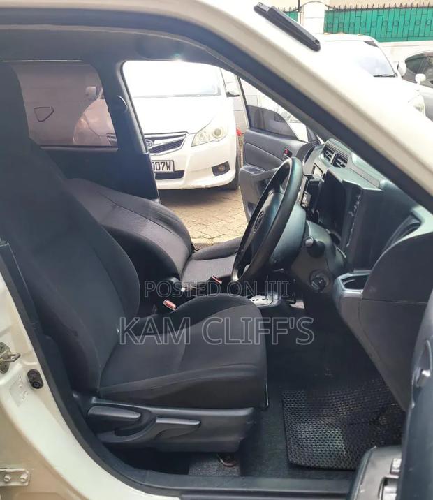 Toyota Probox 1.5 DX 2WD 2014 White