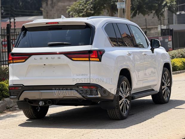 Lexus LX 600 2022 Pearl