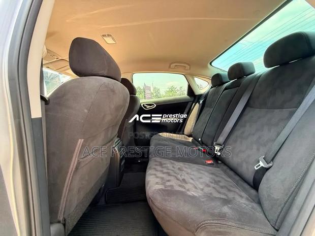 Nissan Sylphy 2019 Silver