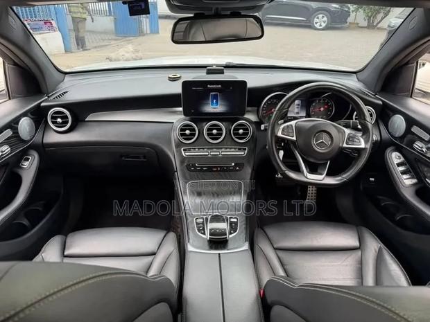 Mercedes-Benz GLC-Class 2018 Pearl