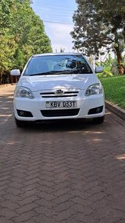 Toyota Corolla RunX 2006 White for sale