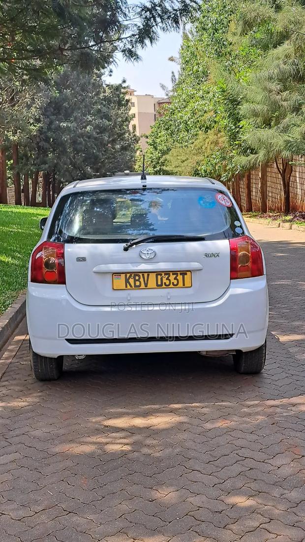 Toyota Corolla RunX 2006 White