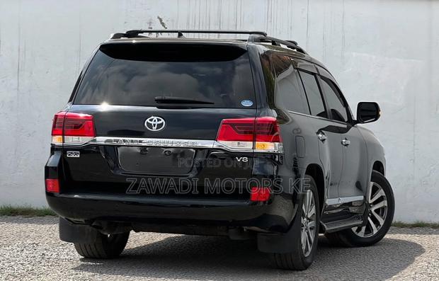 Toyota Land Cruiser 2019 Black