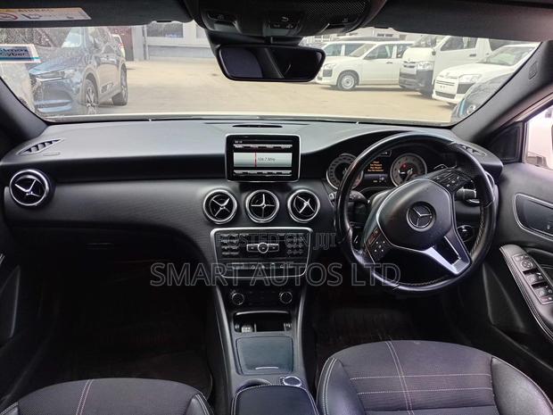 Mercedes-Benz A-Class 2014 White