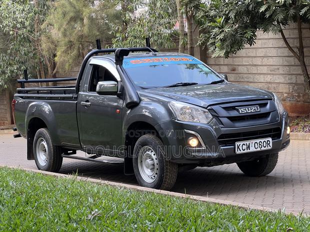 Isuzu D-MAX 2019 Gray