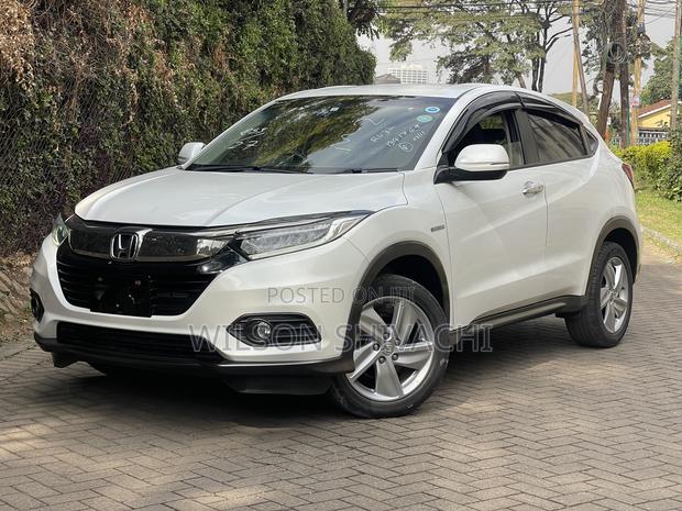 Honda Vezel 2019 White