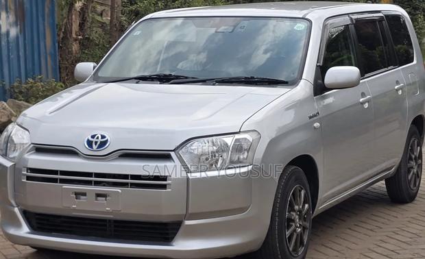 Toyota Succeed 2019 Silver