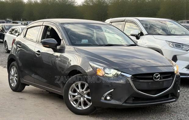 Mazda Demio 2019 Gray