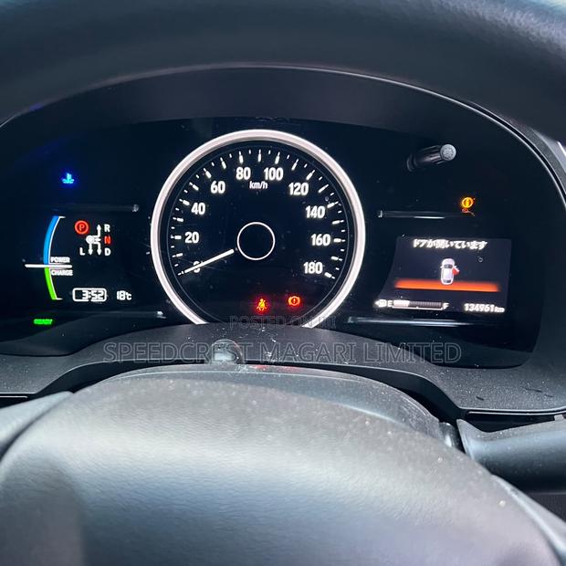 Honda Fit Shuttle 1.5 Hybrid 2WD 2019 White