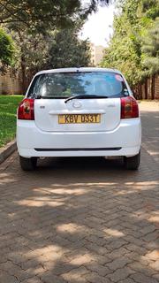 Toyota Corolla RunX 2006 White for sale