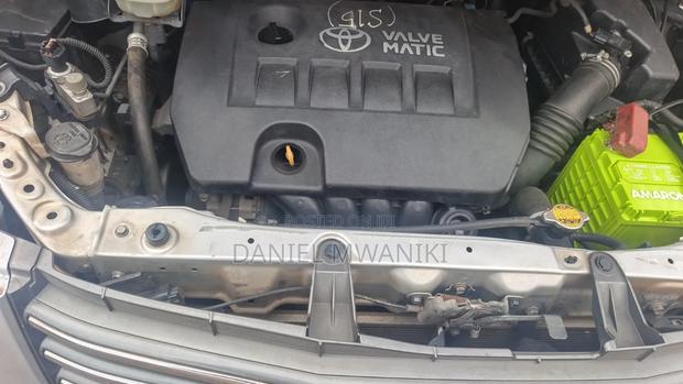 Toyota Noah 2012 Silver