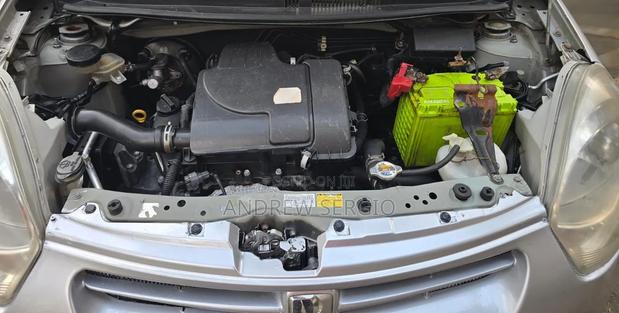 Toyota Passo 2012 Silver