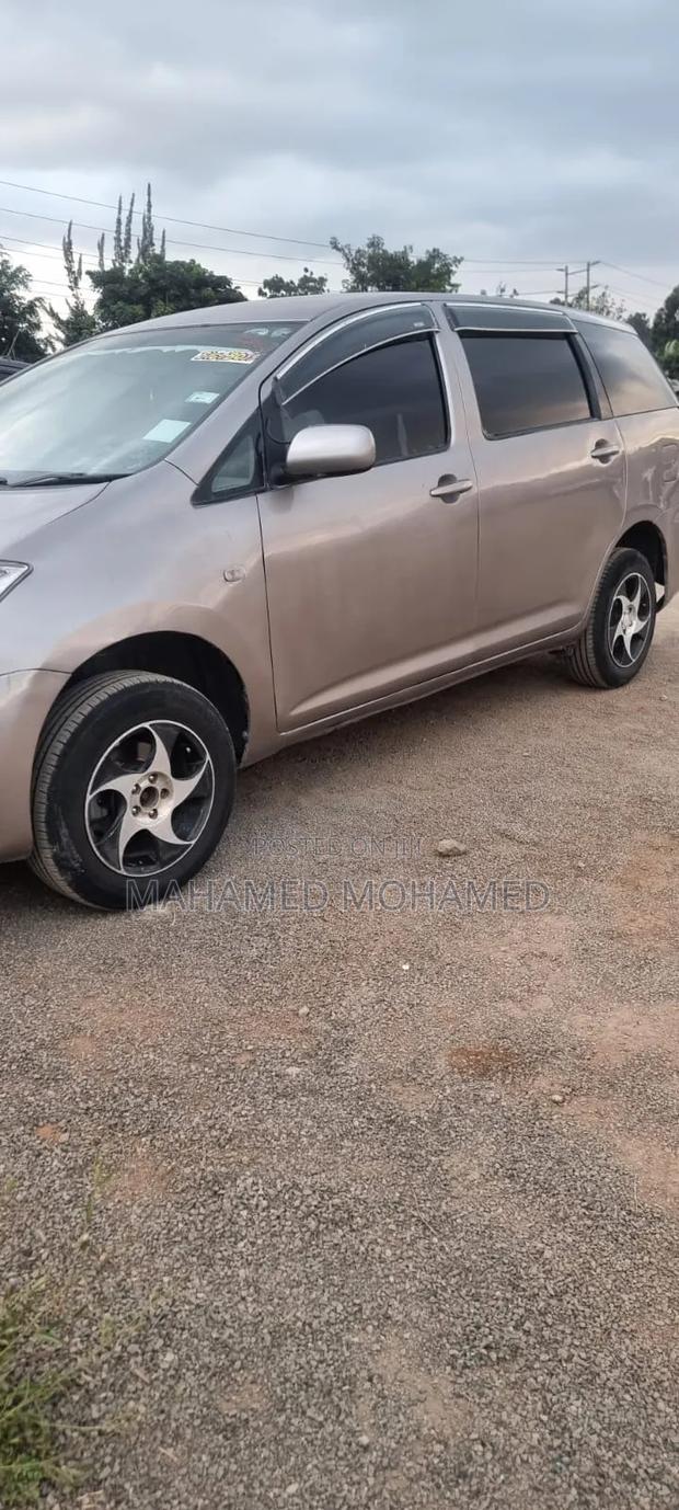 Toyota Wish 2006 Gray