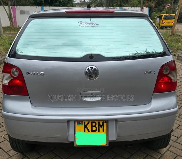 Volkswagen Polo 2004 Silver