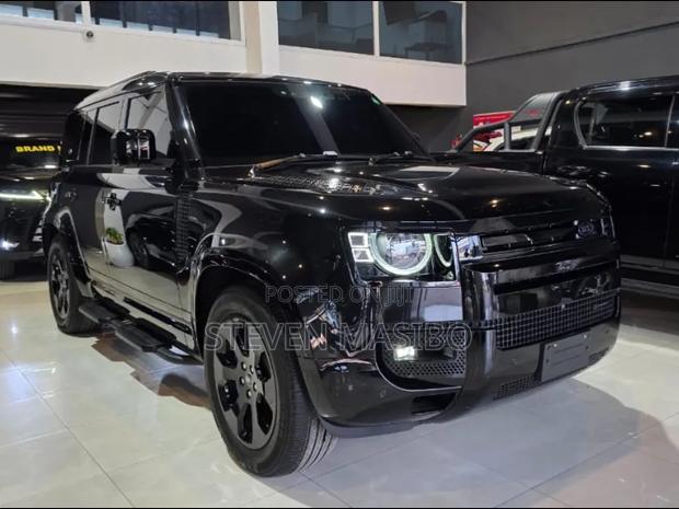 Land Rover Defender 2022 Black