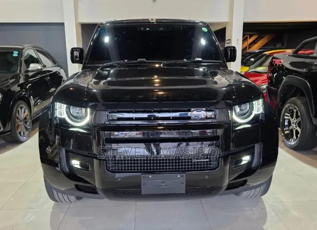 Land Rover Defender 2022 Black