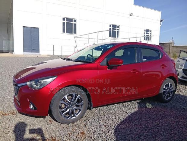 Mazda 2 2018 Red