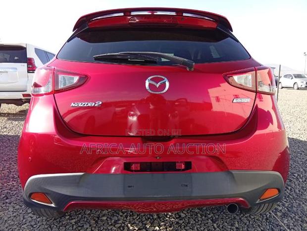 Mazda 2 2018 Red