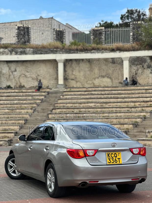 Toyota Mark X 2012 Gray