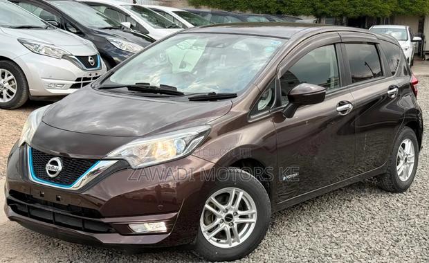 Nissan Note 2019 Brown