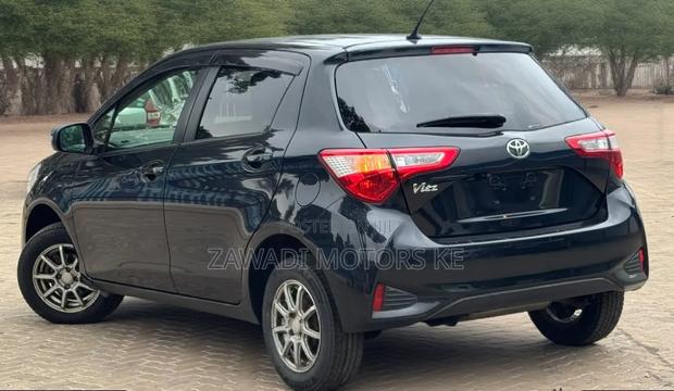 Toyota Vitz 2019 Black