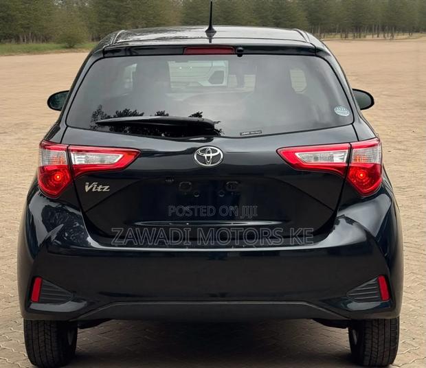 Toyota Vitz 2019 Black