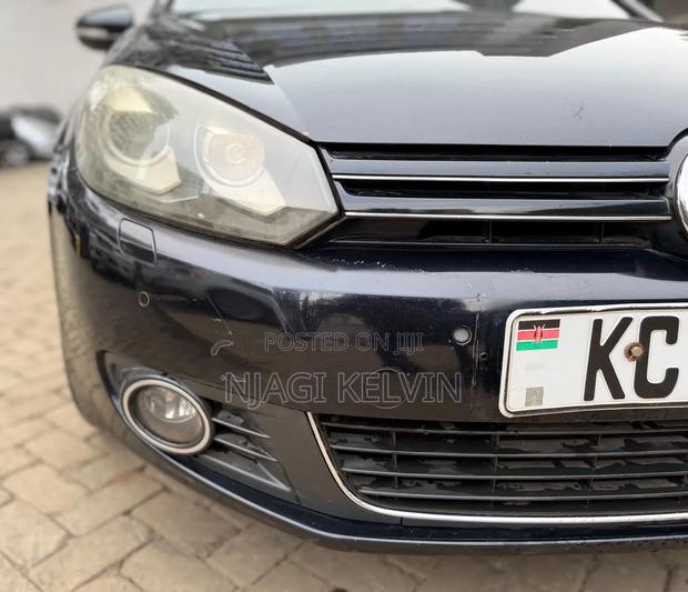 Volkswagen Golf 2012 Black