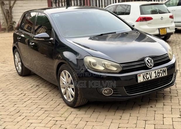 Volkswagen Golf 2012 Black
