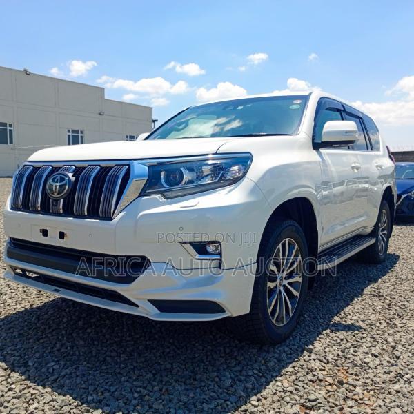 Toyota Land Cruiser Prado 2019 Pearl