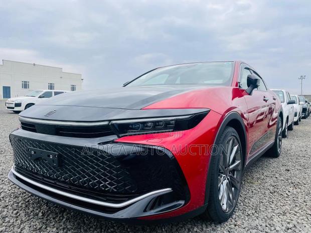 Toyota Crown 2022 Red