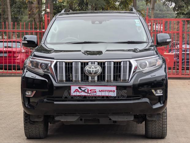 Toyota Land Cruiser Prado 2019 Black