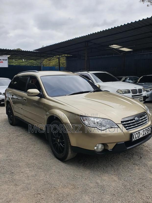Subaru Outback 2009 Gold