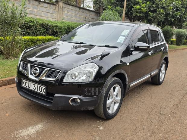Nissan Dualis 2012 Black