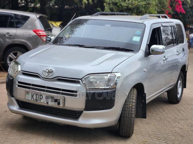 Toyota Probox 2018