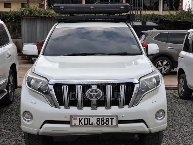 Toyota Land Cruiser Prado 2015 White