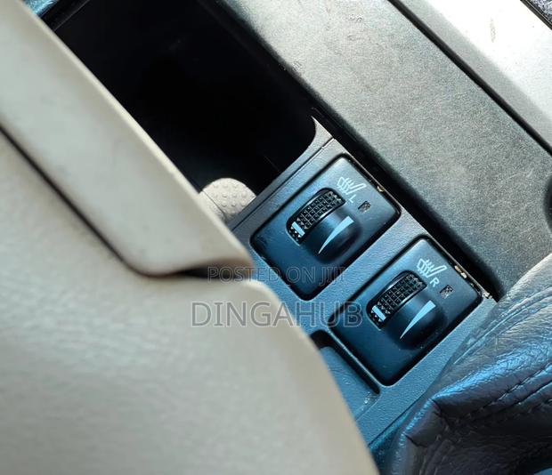 Toyota Land Cruiser Prado 2015 White