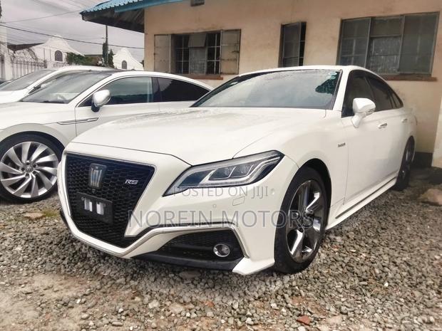 Toyota Crown 2020 Pearl