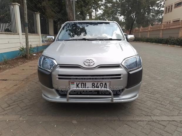 Toyota Probox 2016 Silver