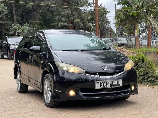 Toyota Wish 2010 Black