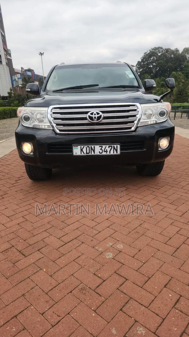 Toyota Land Cruiser Prado 2014