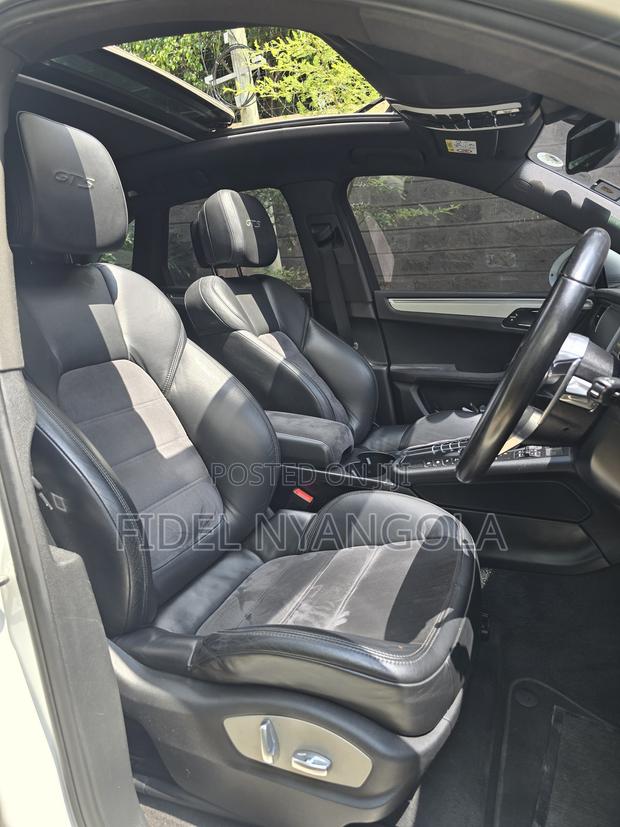Porsche Macan 2016 White