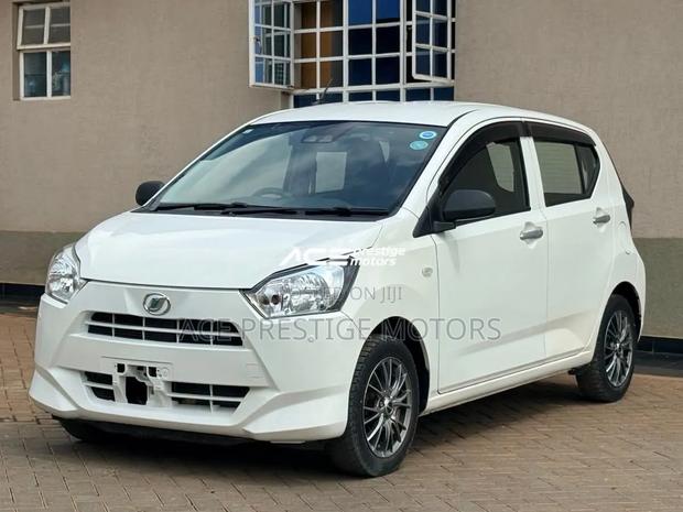 Daihatsu Mira 2019 Silver