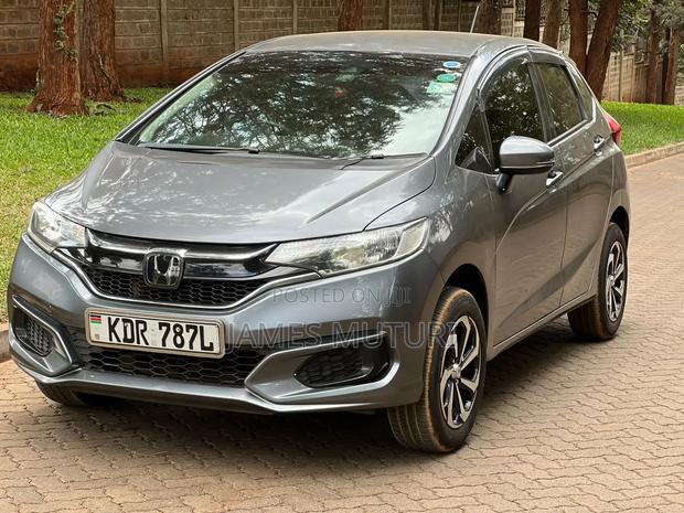 Honda Fit 2017 Gray