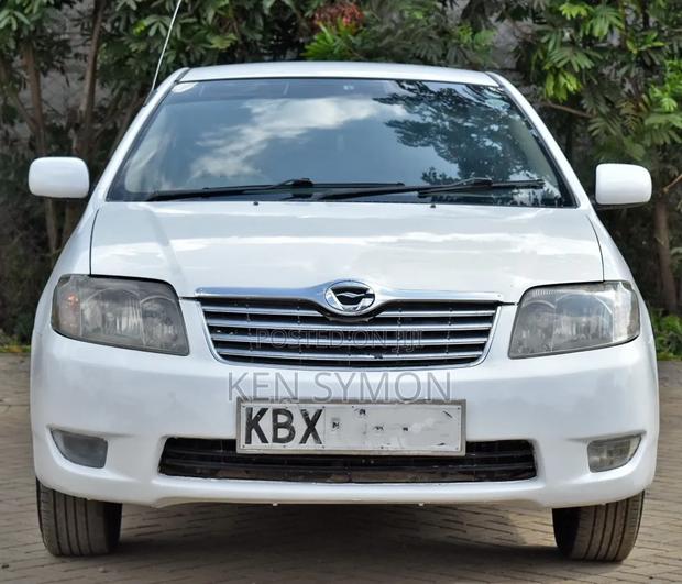 Toyota Corolla 2006 White