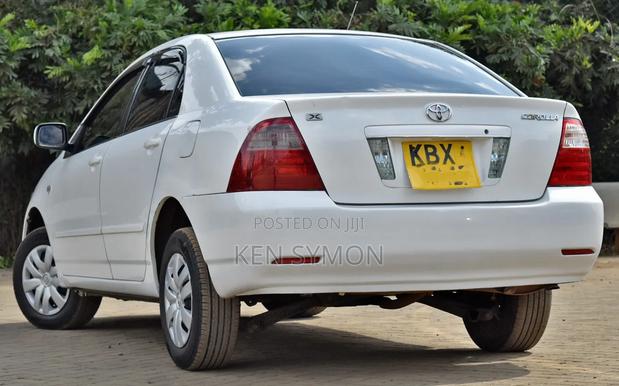 Toyota Corolla 2006 White