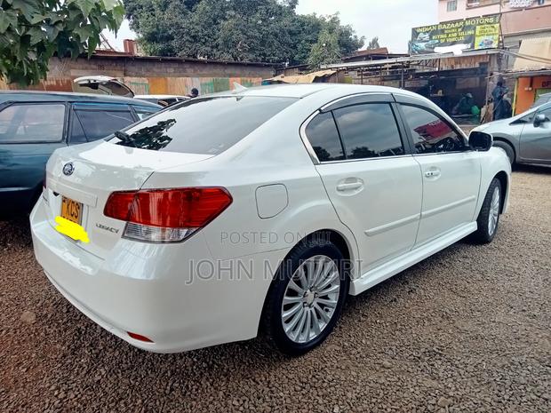Subaru Legacy 2011 White