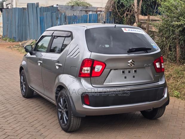 Suzuki Ignis 2019 Silver