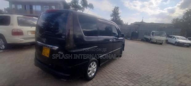 Nissan Serena 2012 Black